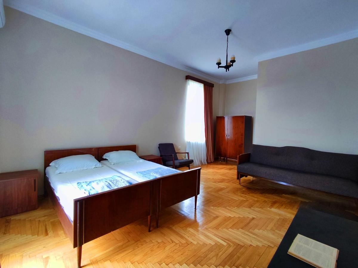 Guesthouse White Swan Kobuleti Exteriér fotografie