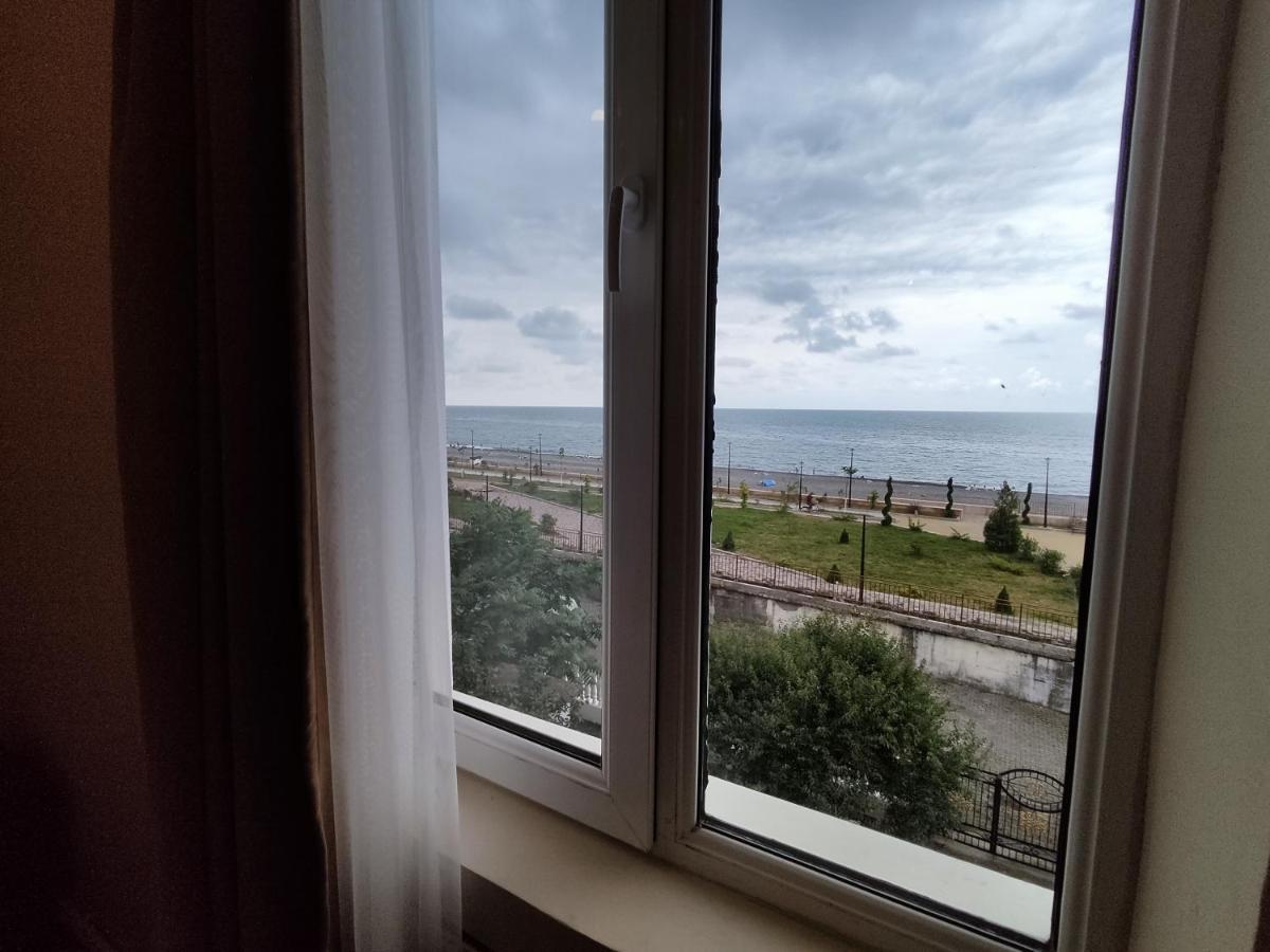 Guesthouse White Swan Kobuleti Exteriér fotografie