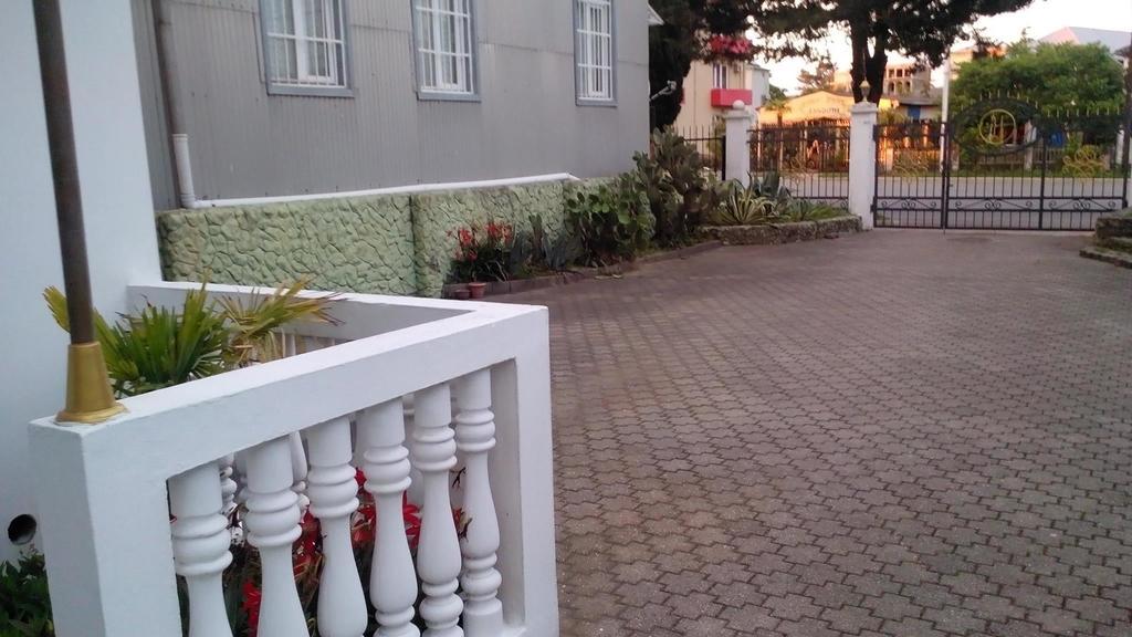 Guesthouse White Swan Kobuleti Exteriér fotografie