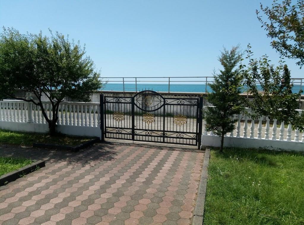 Guesthouse White Swan Kobuleti Exteriér fotografie