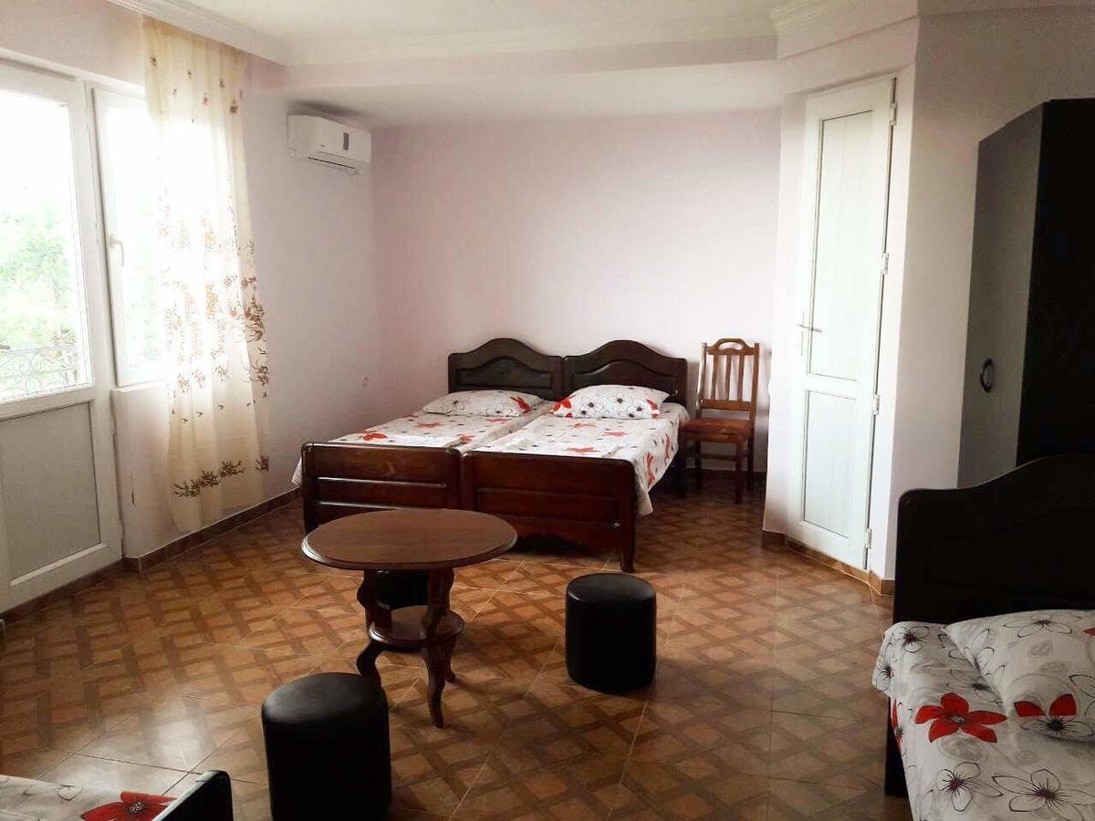 Guesthouse White Swan Kobuleti Exteriér fotografie